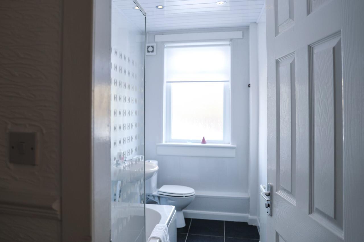 Appartamento Meadowburn View Wishaw  Esterno foto
